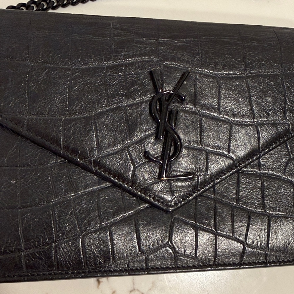 Yves Saint Laurent Black Croc-Embossed Leather Crossbody Bag - Picture 2 of 9